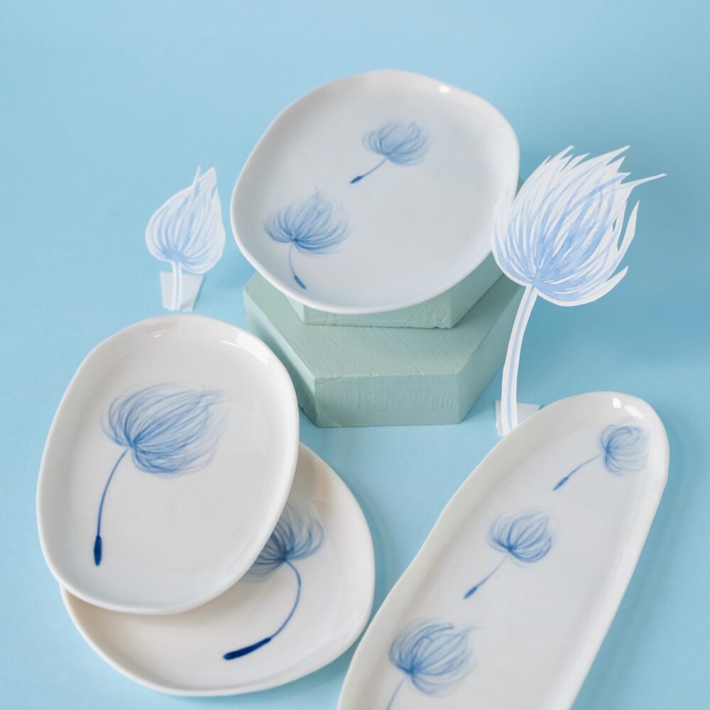 Plates and saucers — Dandelions
